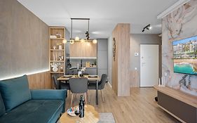 Awesome Apartment Deluxe